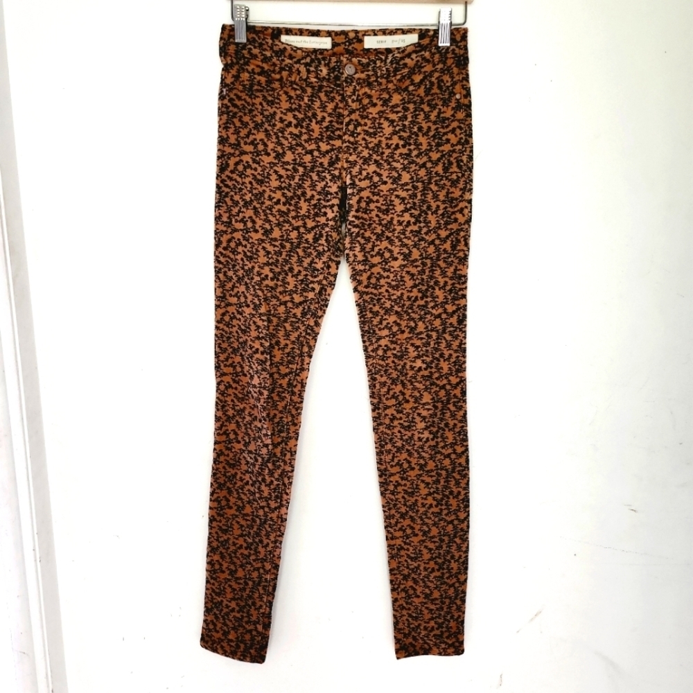 PILCRO AND THE LETTERPRESS Serif Corduroy Pants